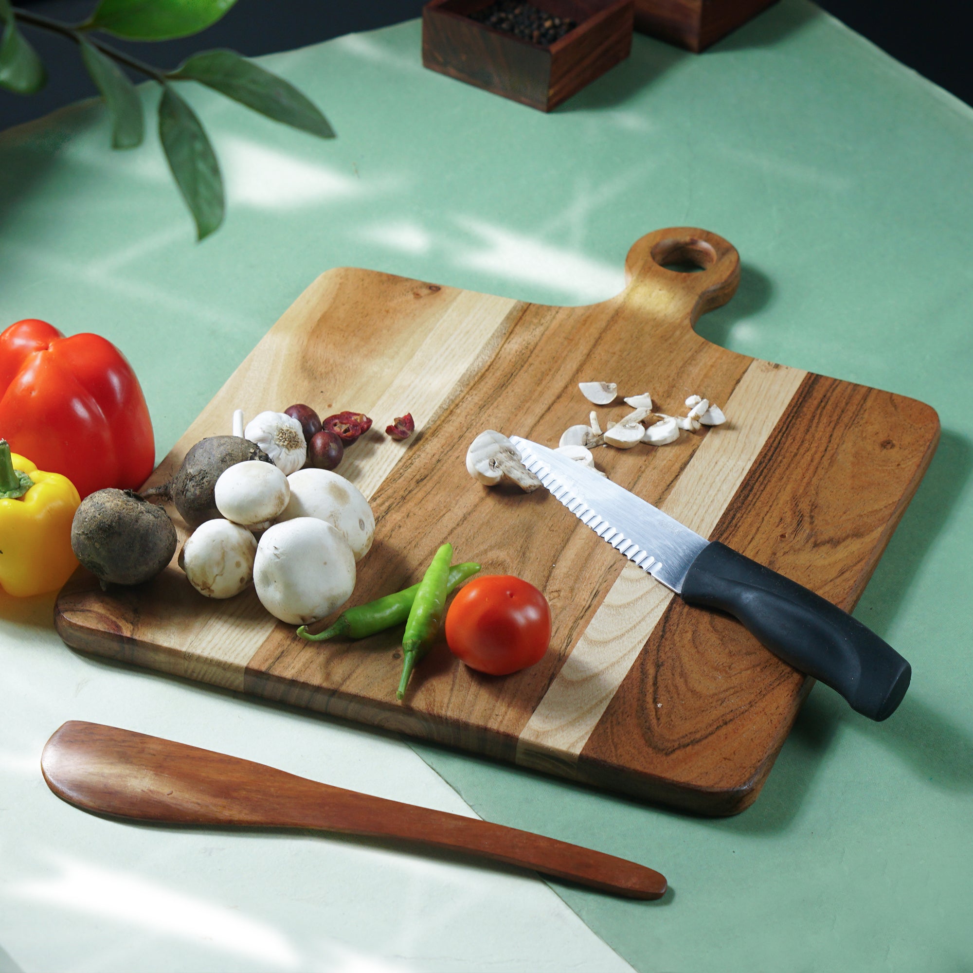 Grande Wooden Serving Board and Platter