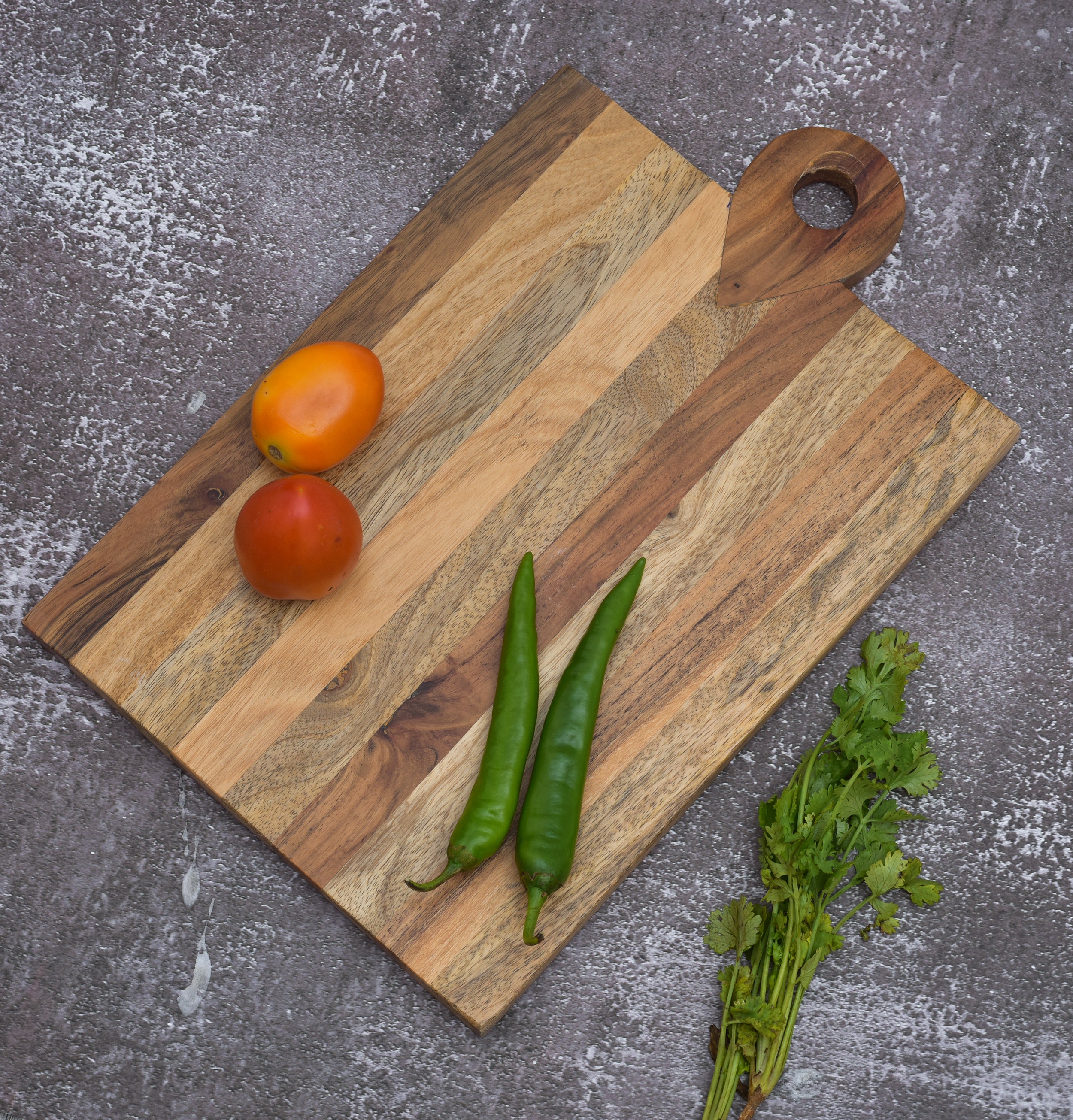 Mixwood Chopping Board With V Shape Handle