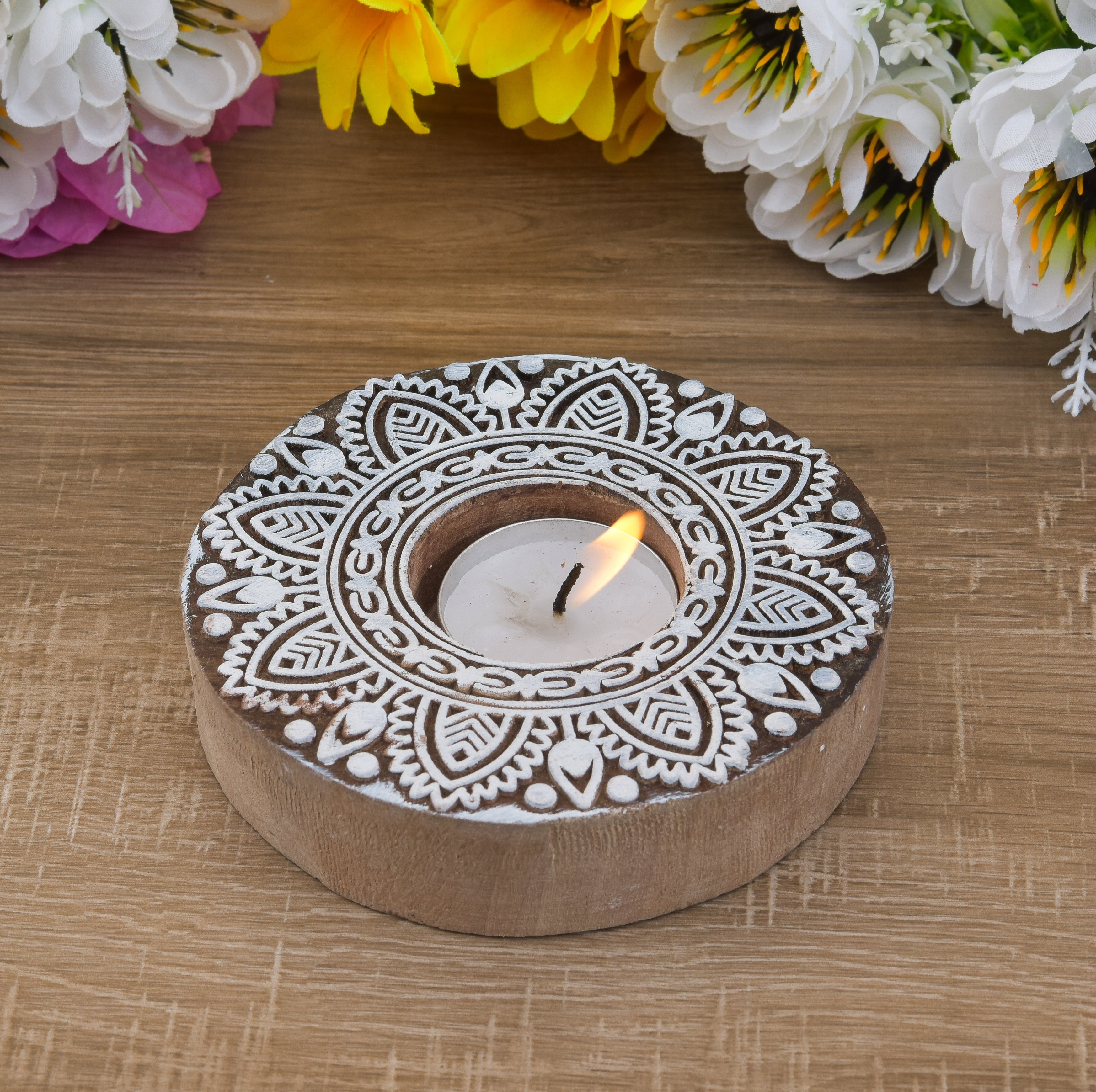 WOODEN BLOCK T LIGHT HOLDER