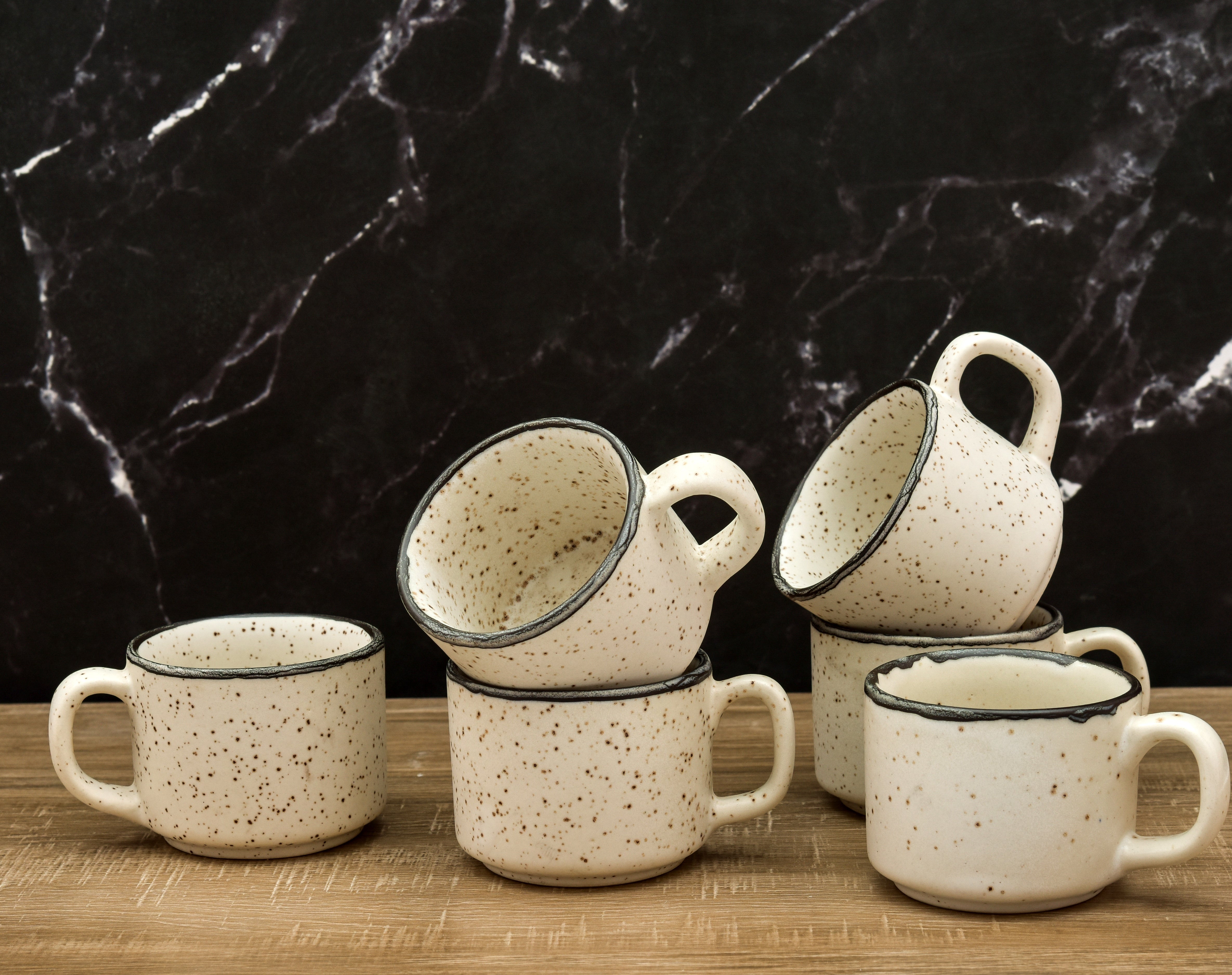 DESIGNER WHITE CUP FOR COFFEE AND TEA