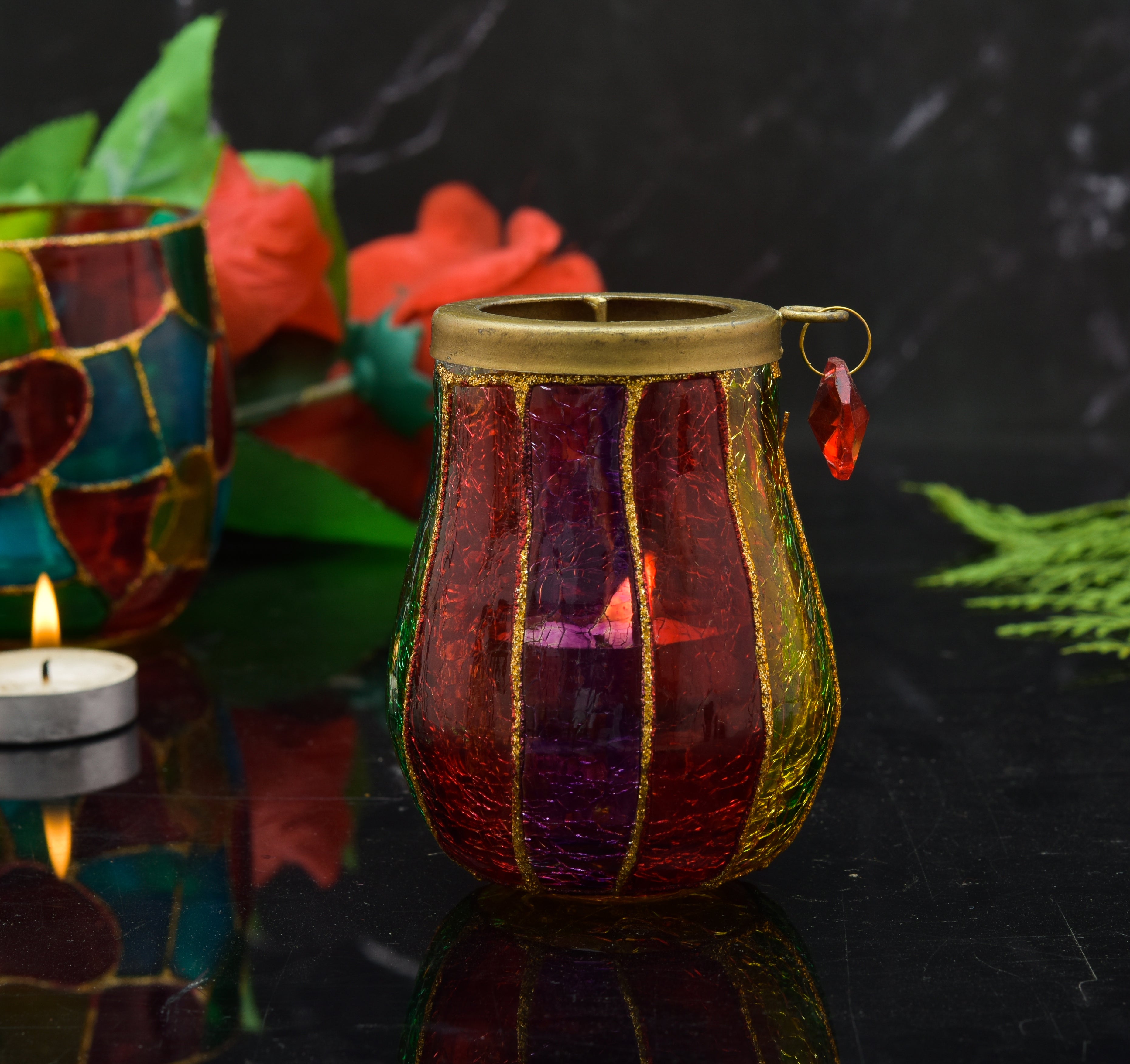 JHAROKHA LINE MATKA T-LIGHT HOLDER