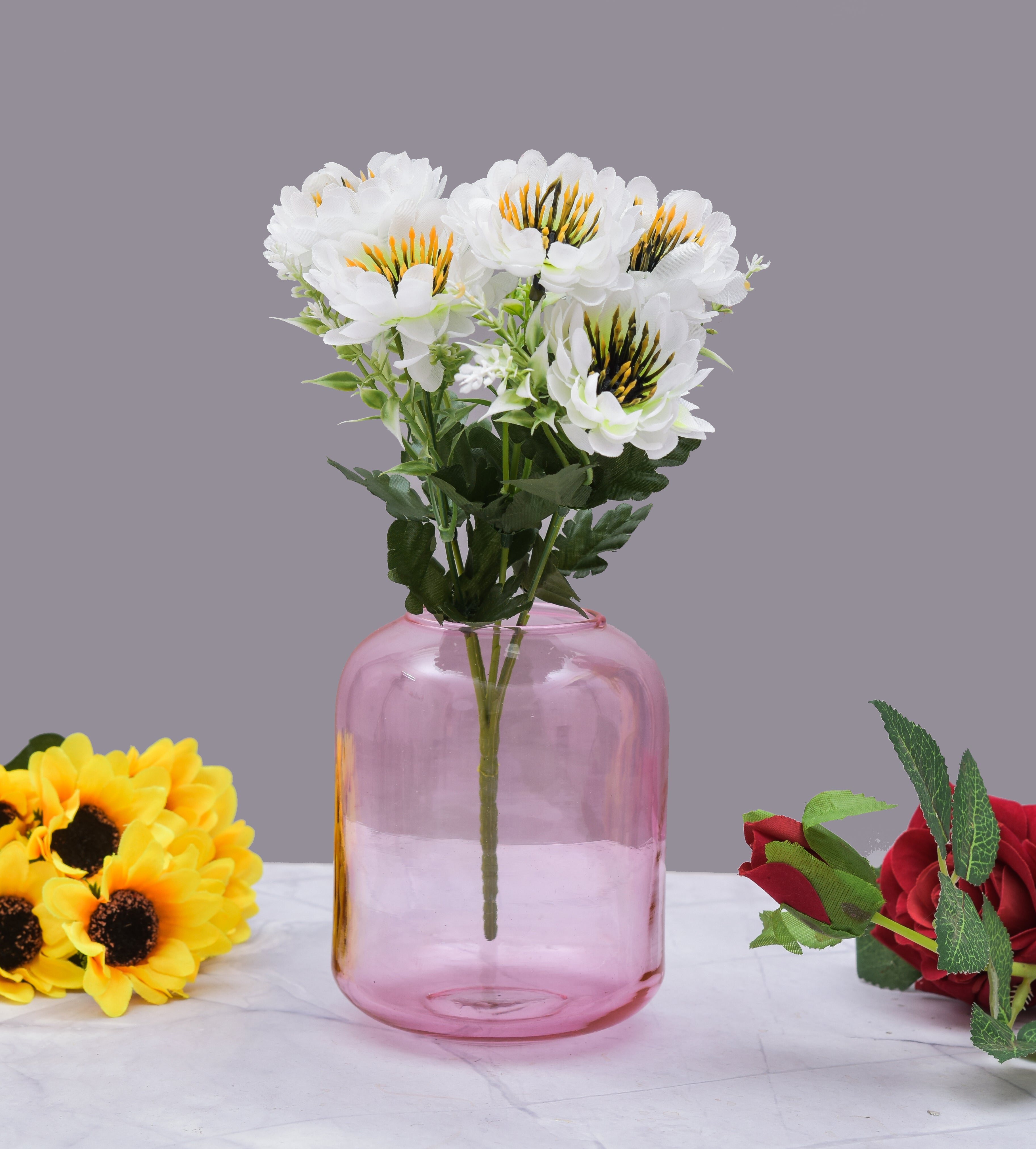 CAPSULE DESIGN VASE
