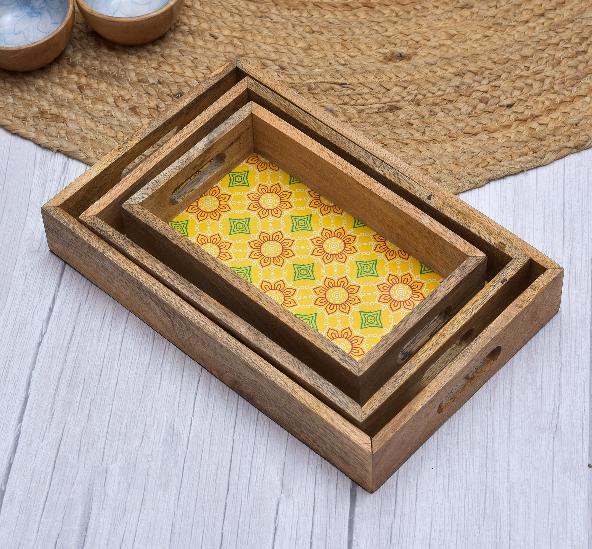 Basant Printed Wooden Serving Tray With Plain Handle