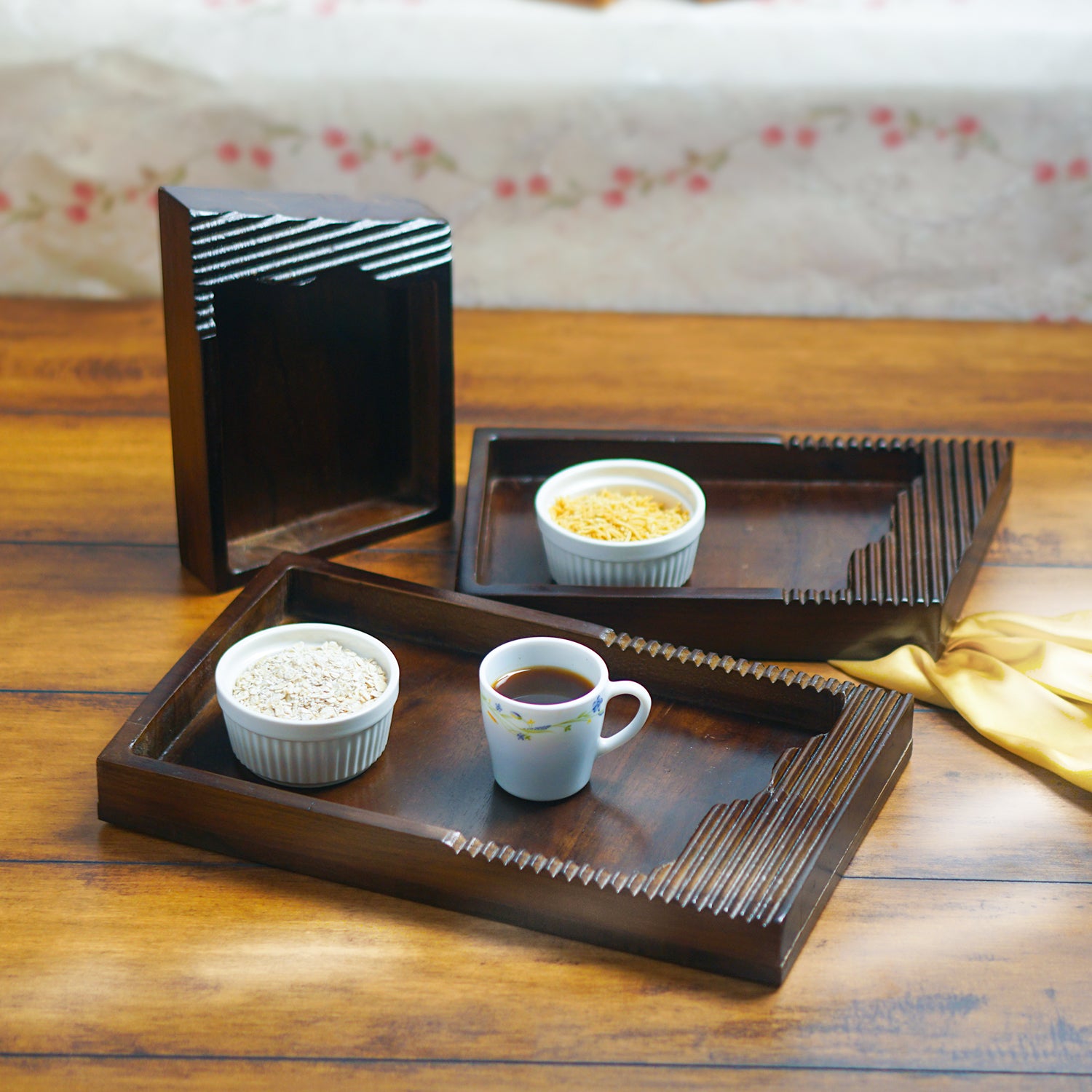 Wave Design Wooden Tray Set of 3