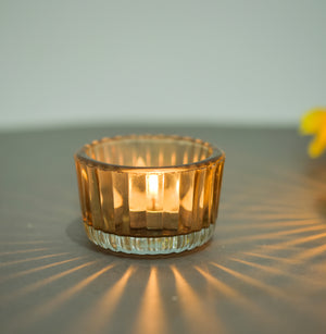 Glass Ribbed T Light Holder