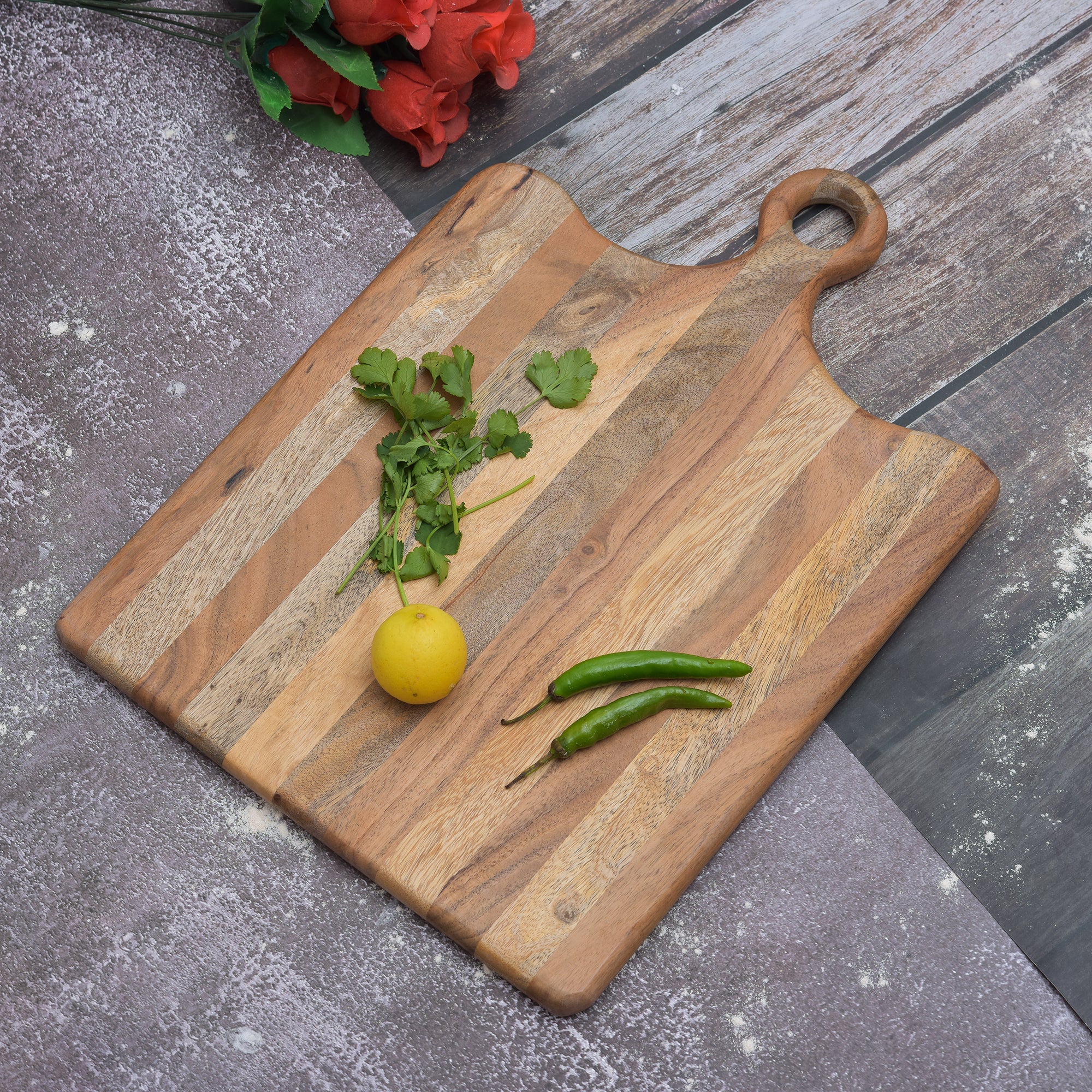 GRANDE WOODEN CHOPPING BOARD